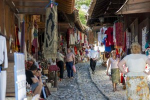 kultur markt albanien
